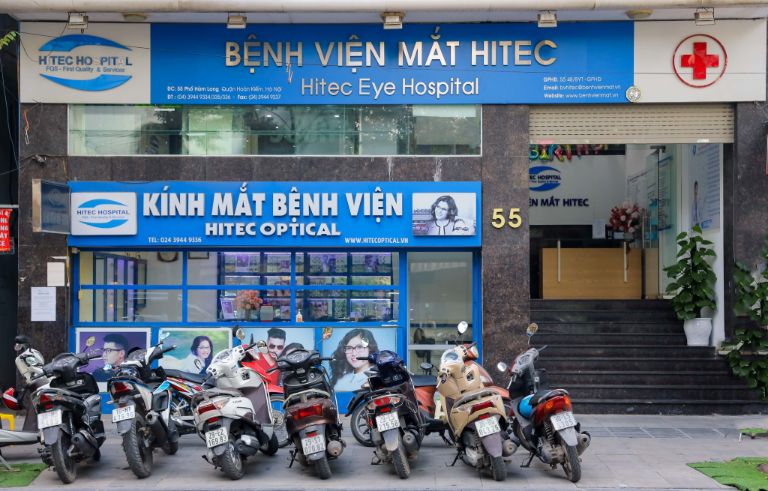 khám cận thị tại bệnh viện mắt HITEC