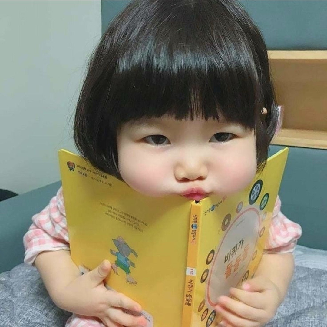 Ảnh bé gái cute nhất