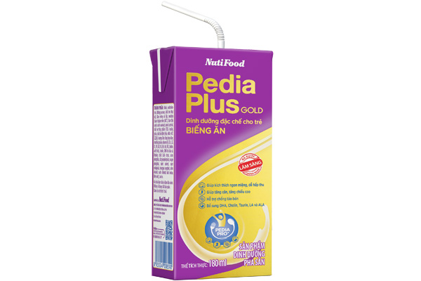 Sữa pha sẵn Nuti Pedia Plus Gold hộp 180ml dành cho trẻ biếng ăn